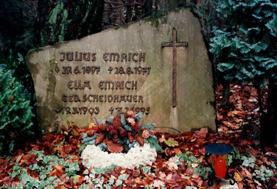 Gravestone Julius und Ella Emrich